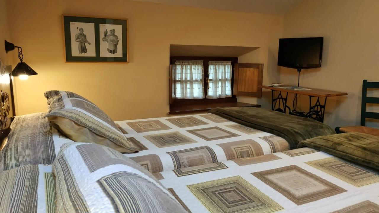 Hotel Casa Vieja Del Sastre 소토데루이나 외부 사진