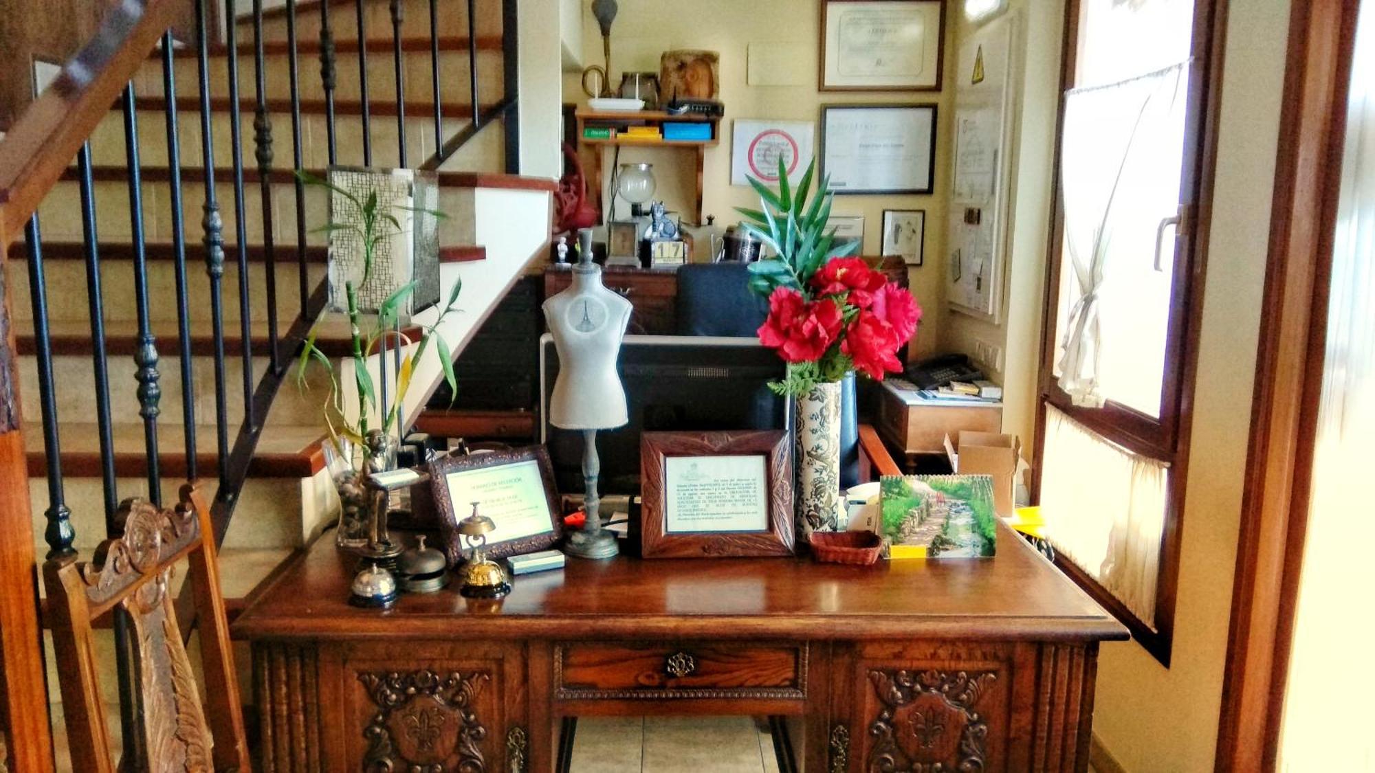 Hotel Casa Vieja Del Sastre 소토데루이나 외부 사진