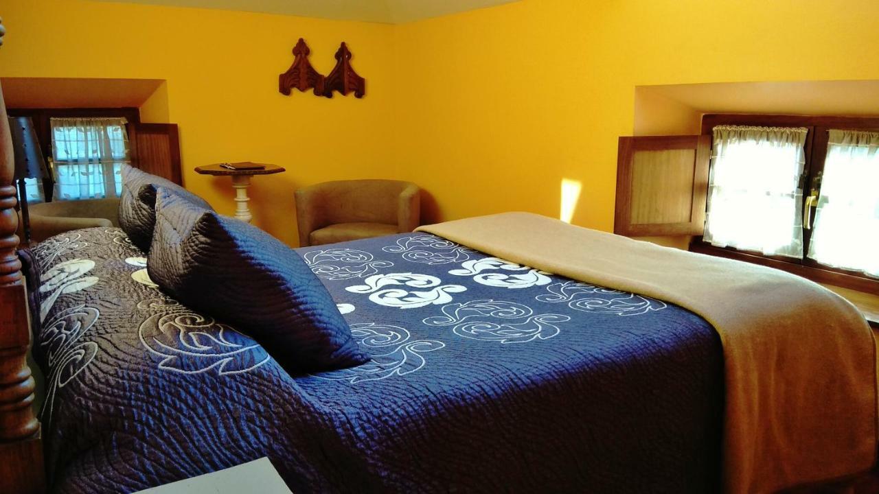 Hotel Casa Vieja Del Sastre 소토데루이나 외부 사진